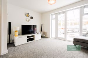 Photo 25- click for photo gallery